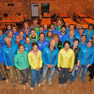 VAUDE stattet unter anderem das Lehrteam Bergsteigen aus. Foto: DAV/Marco Kost