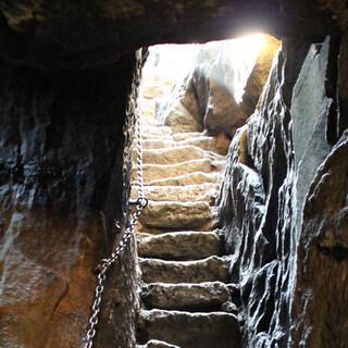 Diese Stufen an der Heuscheuer führen zu keinem Heuboden hinauf. Foto: Swen Geißler